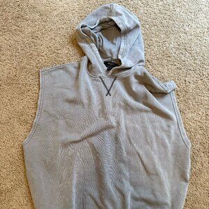 Forever 21 Men’s Sleeveless Gray Hoodie – Size Large